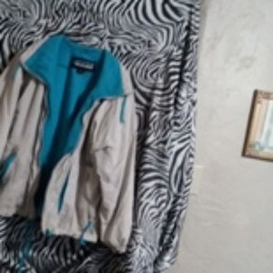 Nice jacket not to heavy 😉